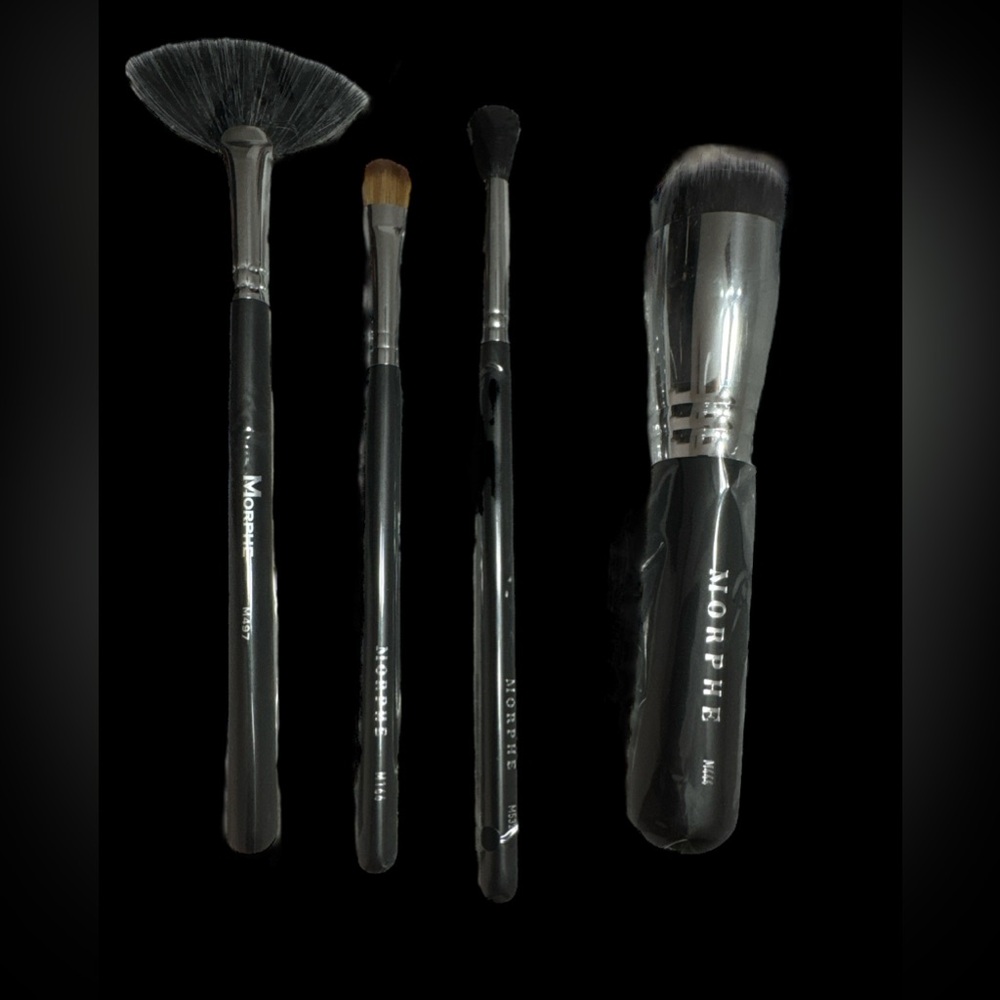 SOLD!! Morphe Sleek Black Brush Collection